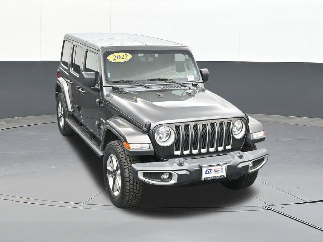 Used 2022 Jeep Wrangler Unlimited Sahara w/ Cold Weather Group AWD/4WD image 65