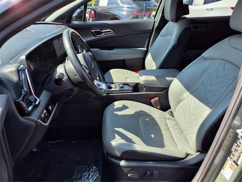 Used 2024 Kia Sportage X-Pro image 4
