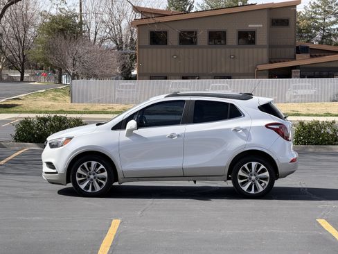 Used 2019 Buick Encore Preferred FWD image 8