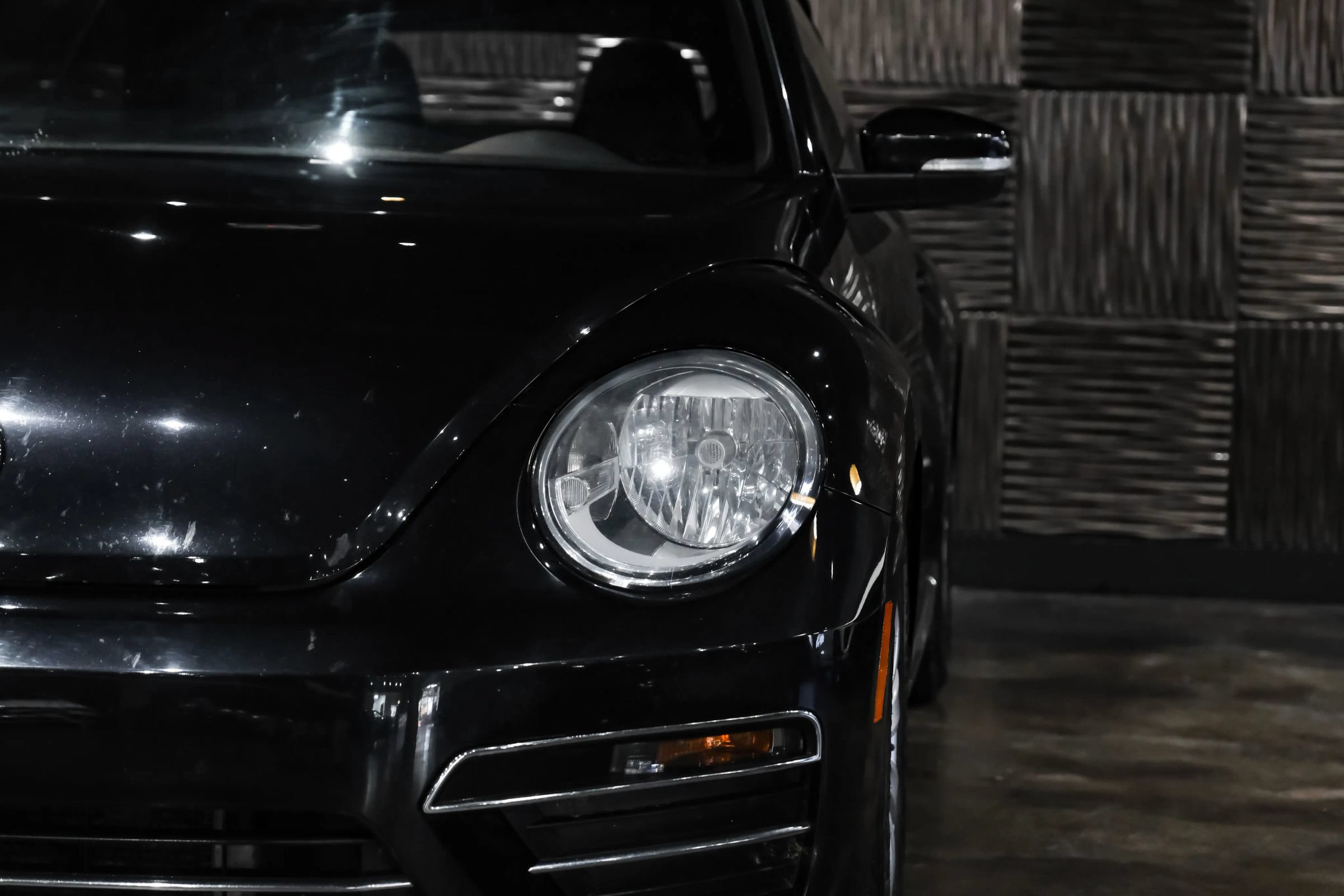Used 2018 Volkswagen Beetle 2.0T Coast FWD image 40