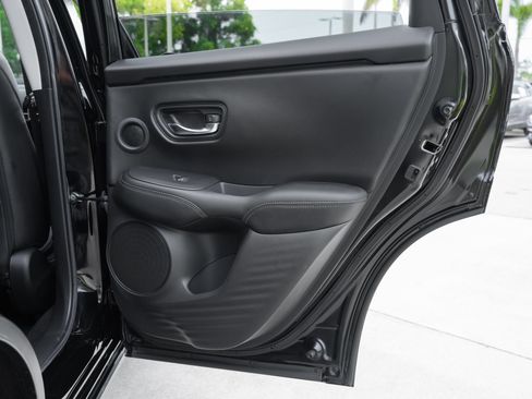 Used 2024 Honda HR-V EX-L image 34