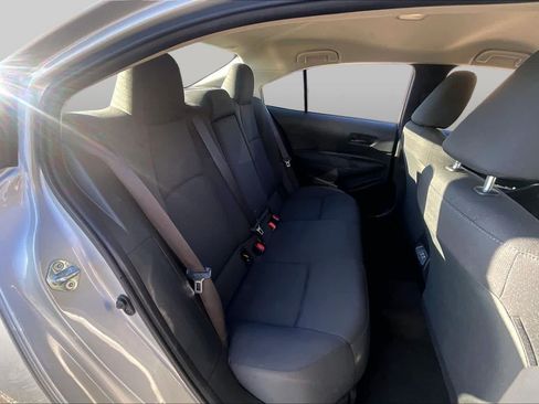 Used 2024 Toyota Corolla LE FWD image 19