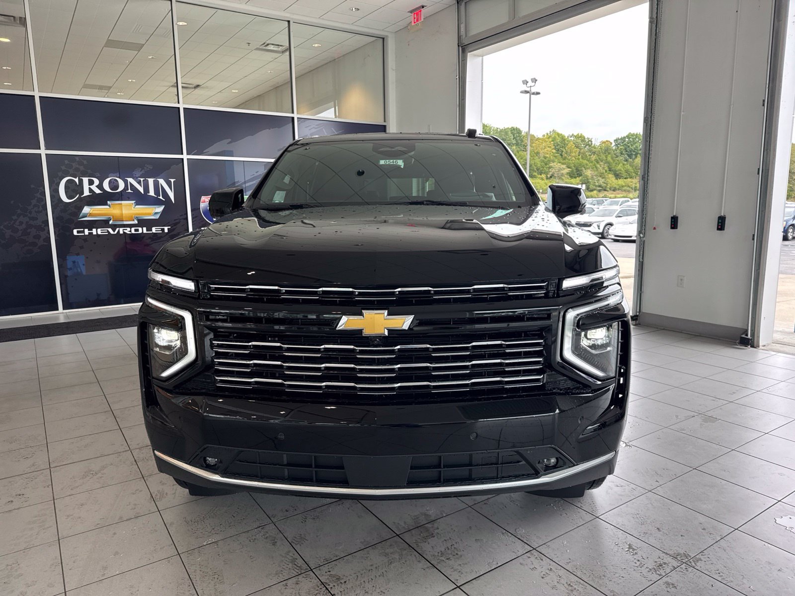 New 2027 Chevrolet Tahoe High Country AWD/4WD image 2