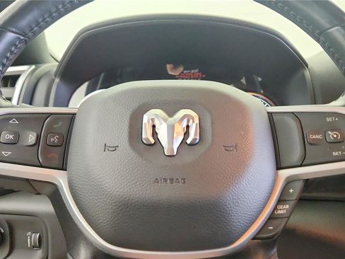 Used 2023 RAM 1500 Big Horn AWD/4WD image 26