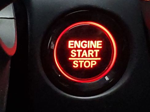 Certified 2025 Honda HR-V Sport image 6