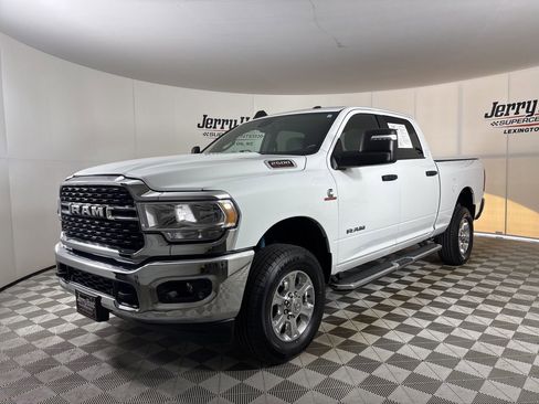 Used 2024 RAM 2500 Big Horn w/ Off Road Package AWD/4WD image 1