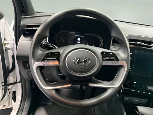 Used 2024 Hyundai Santa Cruz SEL FWD image 15
