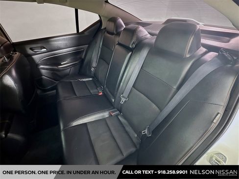 Used 2019 Nissan Altima 2.5 SR w/ SR Premium Package image 23