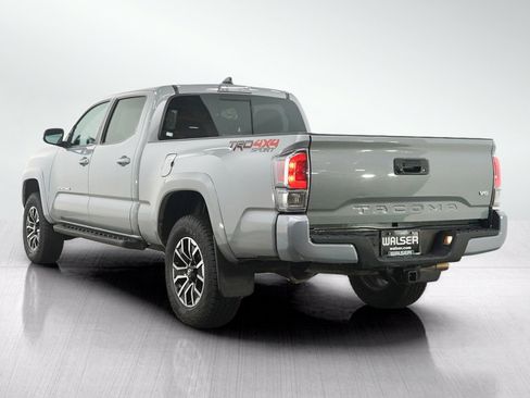 Used 2021 Toyota Tacoma TRD Sport AWD/4WD image 3