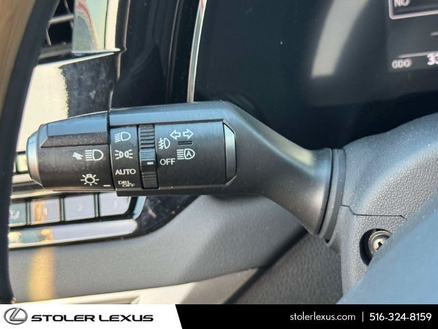 Used 2023 Lexus RX 350 Premium w/ Accessory Package AWD/4WD image 28