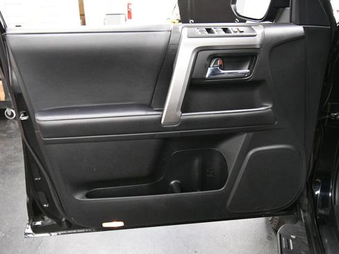 Certified 2024 Toyota 4Runner SR5 Premium image 14