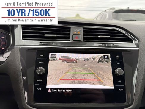 Used 2022 Volkswagen Tiguan SEL R-Line image 27