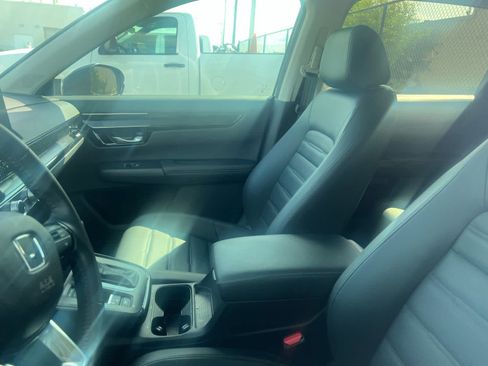 Used 2025 Honda CR-V EX-L image 6