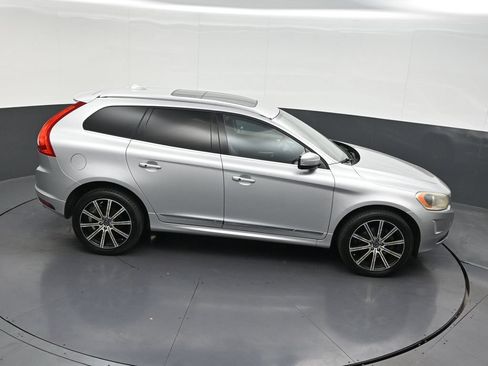 Used 2015 Volvo XC60 T6 Premier Plus AWD/4WD image 19