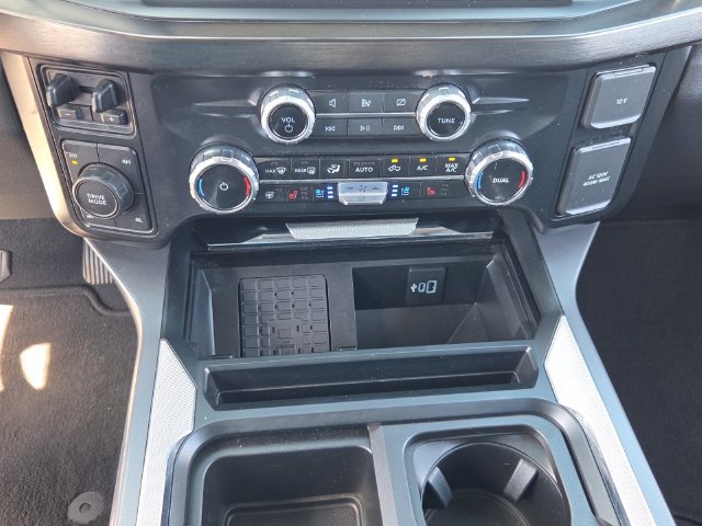 Used 2024 Ford F350 Lariat AWD/4WD image 20