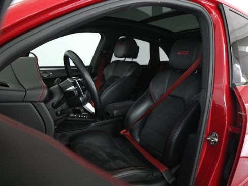 Used 2018 Porsche Macan GTS AWD/4WD image 55