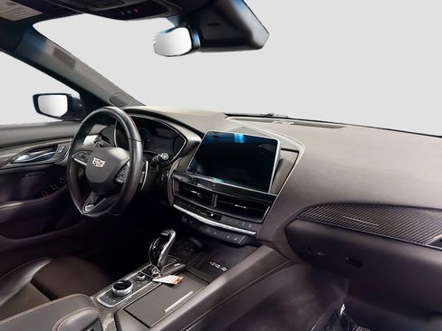Used 2022 Cadillac CT5 Sport AWD/4WD image 32