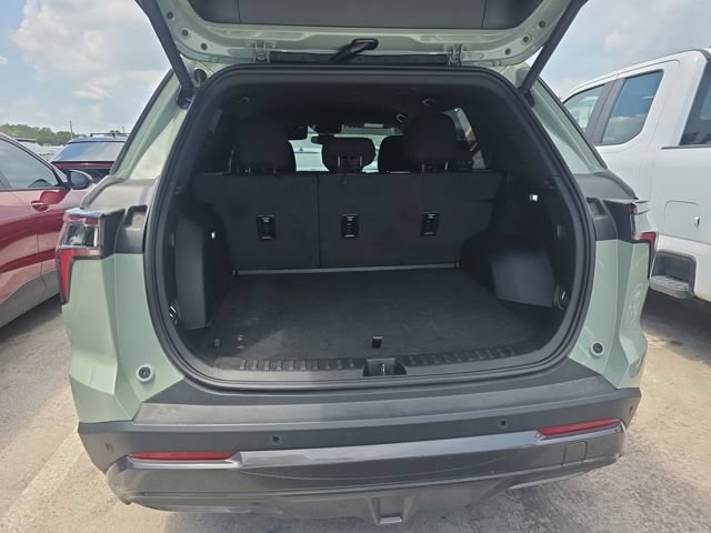 Used 2025 Chevrolet Equinox ACTIV FWD image 9