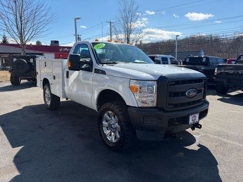 Used 2015 Ford F250 XL w/ Power Equipment Group image 4