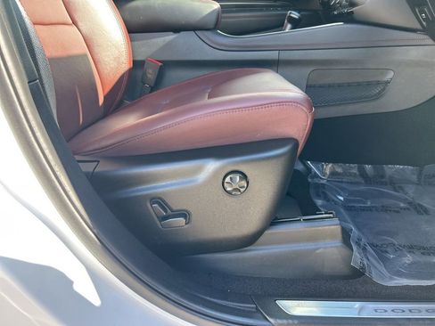 Used 2025 Dodge Durango GT image 42