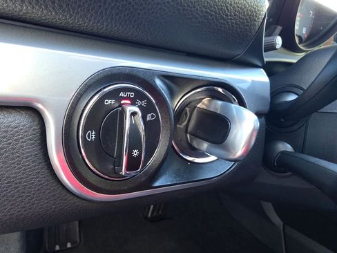 Used 2025 Porsche 718 Cayman S w/ Sport Chrono Package RWD image 40