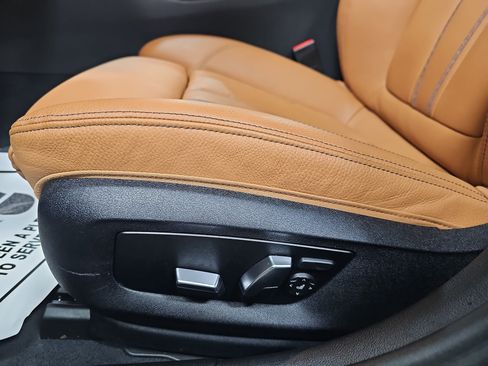 Certified 2023 BMW 530i w/ Executive Package image 31