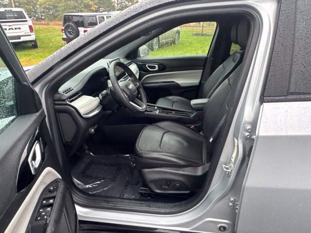 Certified 2024 Jeep Compass Limited w/ Elite Group AWD/4WD image 21
