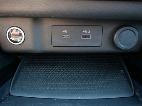 Used 2023 Nissan Rogue SV image 25