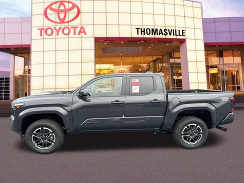 New 2024 Toyota Tacoma 4x4 Double Cab image 8