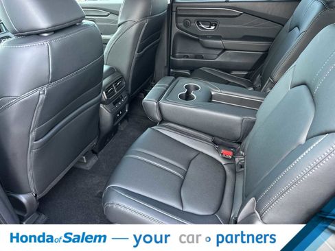 New 2026 Honda Pilot Touring image 4