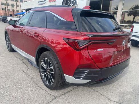 Used 2024 Acura ZDX A-Spec image 9