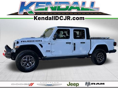 Certified 2023 Jeep Gladiator Rubicon image 1