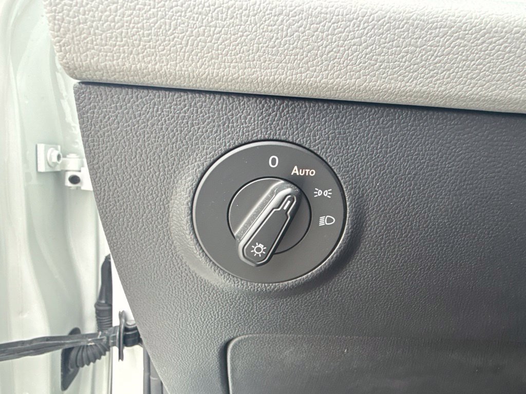 Used 2024 Volkswagen Taos S FWD image 20