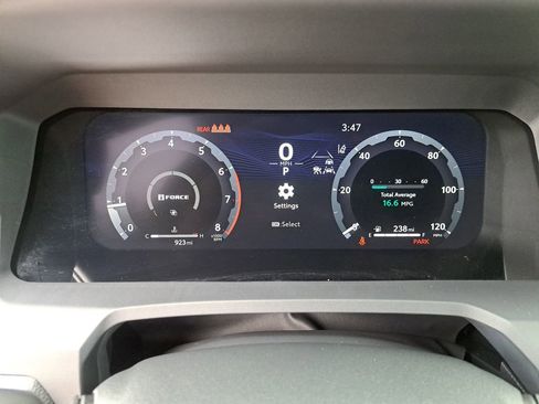 Certified 2025 Toyota Tacoma TRD Off-Road image 20