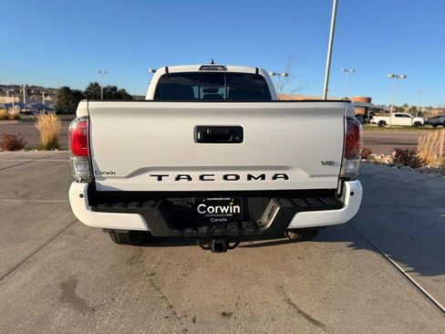 Used 2023 Toyota Tacoma TRD Sport image 6