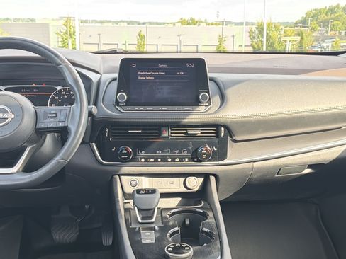 Used 2023 Nissan Rogue SV w/ SV Premium Package AWD/4WD image 29