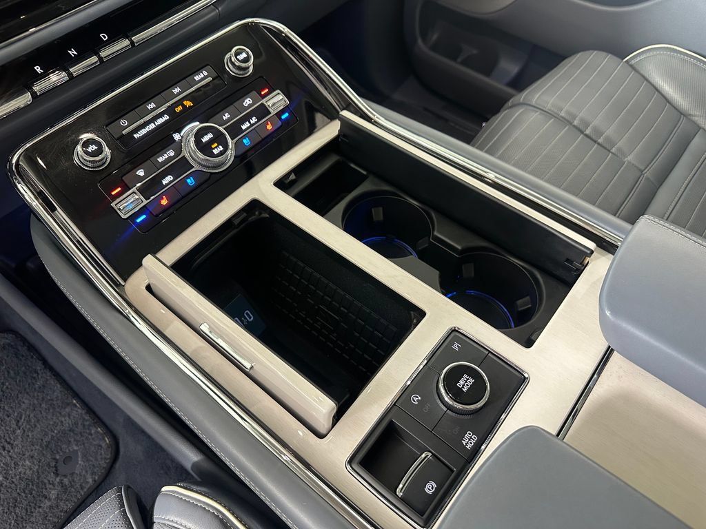 Used 2023 Lincoln Navigator Black Label AWD/4WD image 45