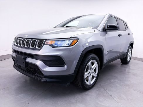 Used 2023 Jeep Compass Sport AWD/4WD image 12