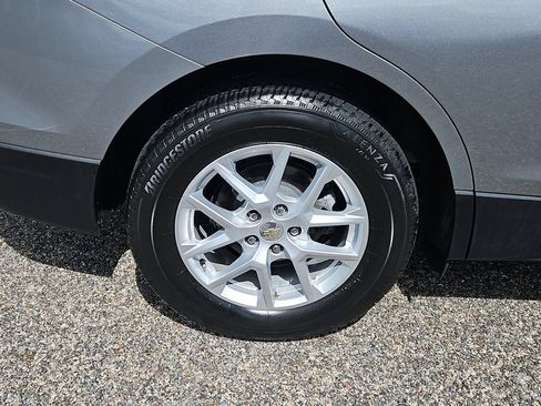 Certified 2024 Chevrolet Equinox LT AWD/4WD image 9