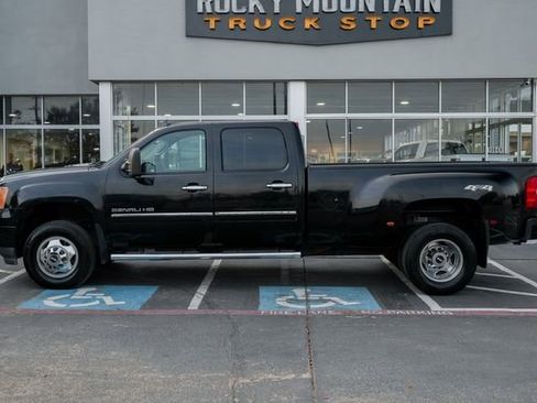 Used 2013 GMC Sierra 3500 Denali image 14