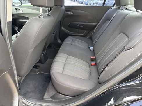 Used 2017 Chevrolet Sonic LT FWD image 15