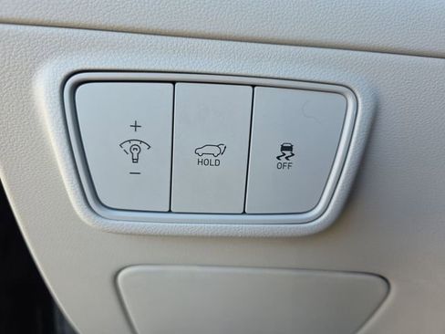 Used 2023 Hyundai Tucson Limited image 38