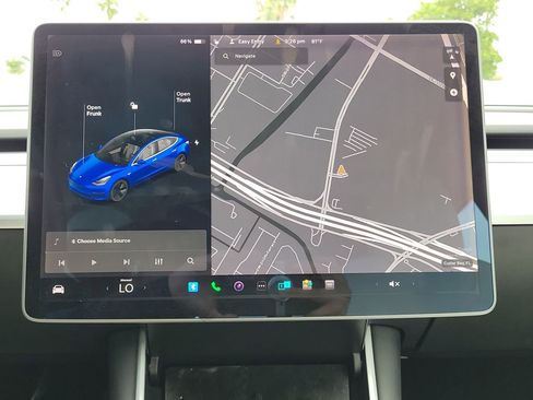 Used 2020 Tesla Model 3 image 27
