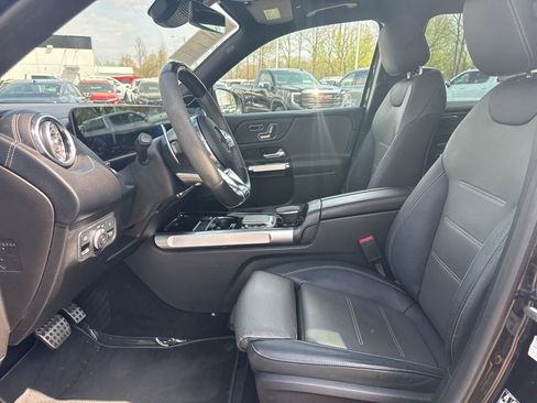 Used 2021 Mercedes-Benz GLB 35 AMG 4MATIC image 9