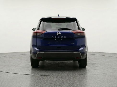 Used 2025 Nissan Rogue SV FWD image 7