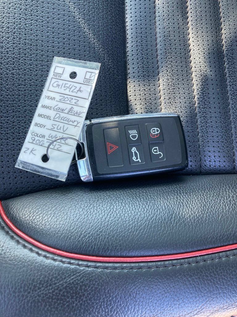 Used 2022 Land Rover Discovery Sport S R-Dynamic AWD/4WD image 45