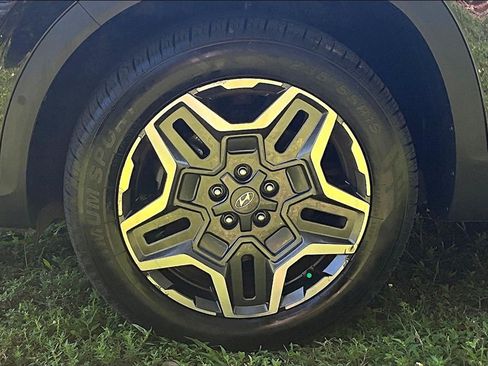 Used 2023 Hyundai Santa Fe Limited image 32