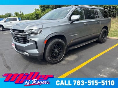Used 2022 Chevrolet Suburban LT w/ LT Signature Plus Package