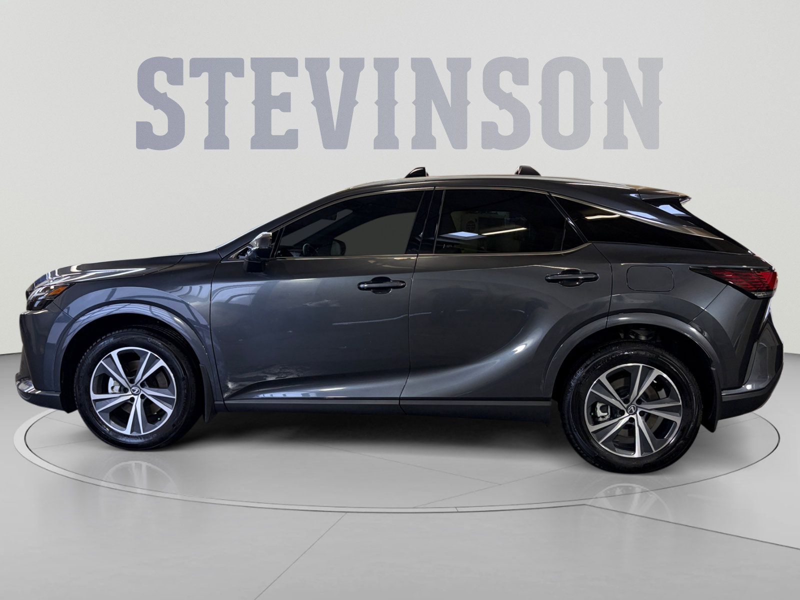 Used 2026 Lexus RX 350h w/ Convenience Package AWD/4WD image 2