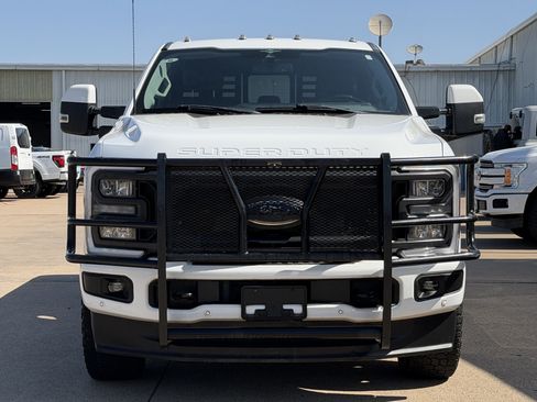 Used 2023 Ford F250 Lariat w/ Lariat Ultimate Package AWD/4WD image 10